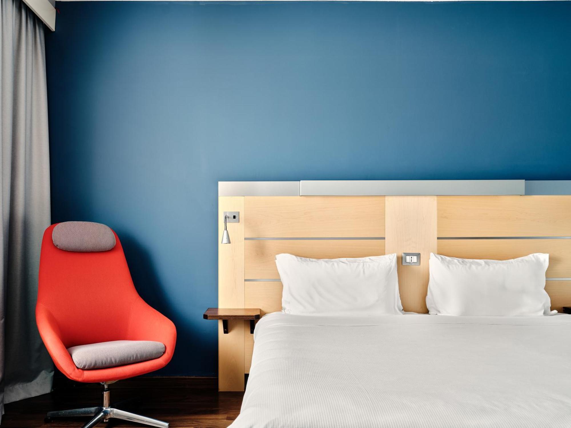 Holiday Inn Express Milan-Malpensa Airport By Ihg Somma Lombardo Kültér fotó