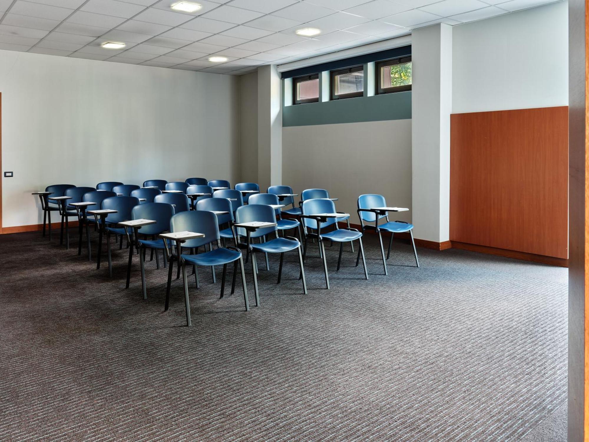 Holiday Inn Express Milan-Malpensa Airport By Ihg Somma Lombardo Kültér fotó