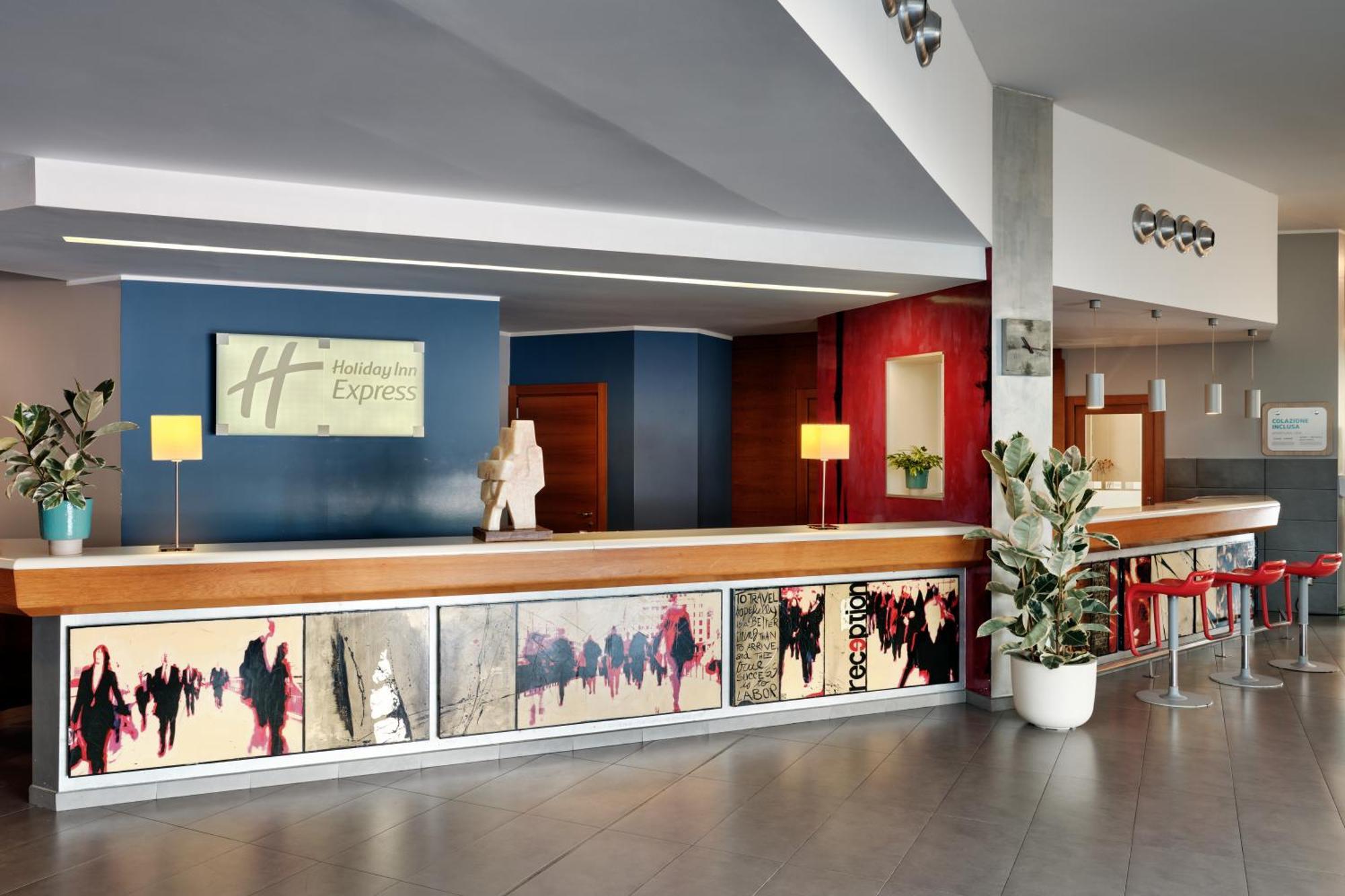 Holiday Inn Express Milan-Malpensa Airport By Ihg Somma Lombardo Kültér fotó