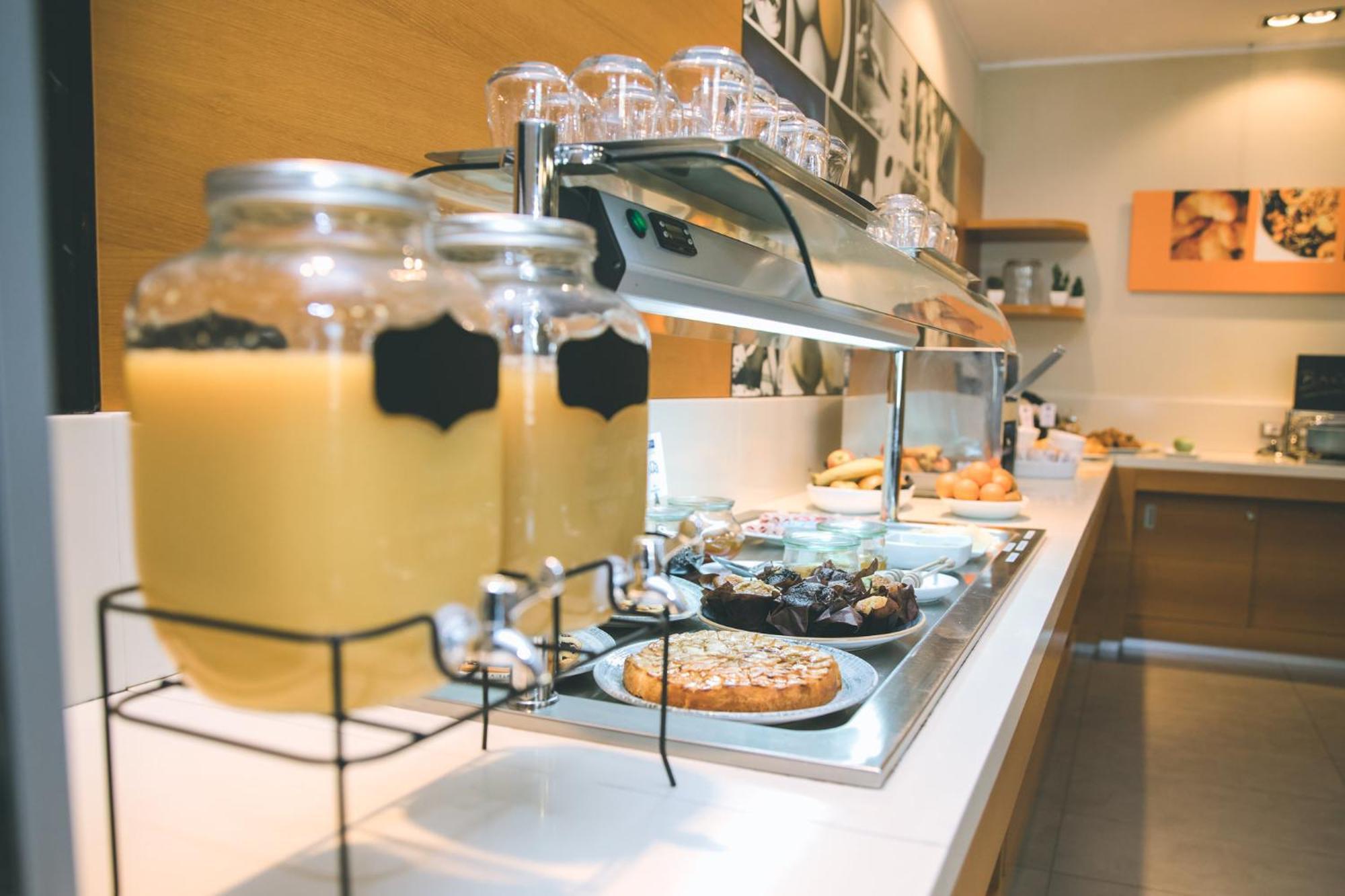 Holiday Inn Express Milan-Malpensa Airport By Ihg Somma Lombardo Kültér fotó
